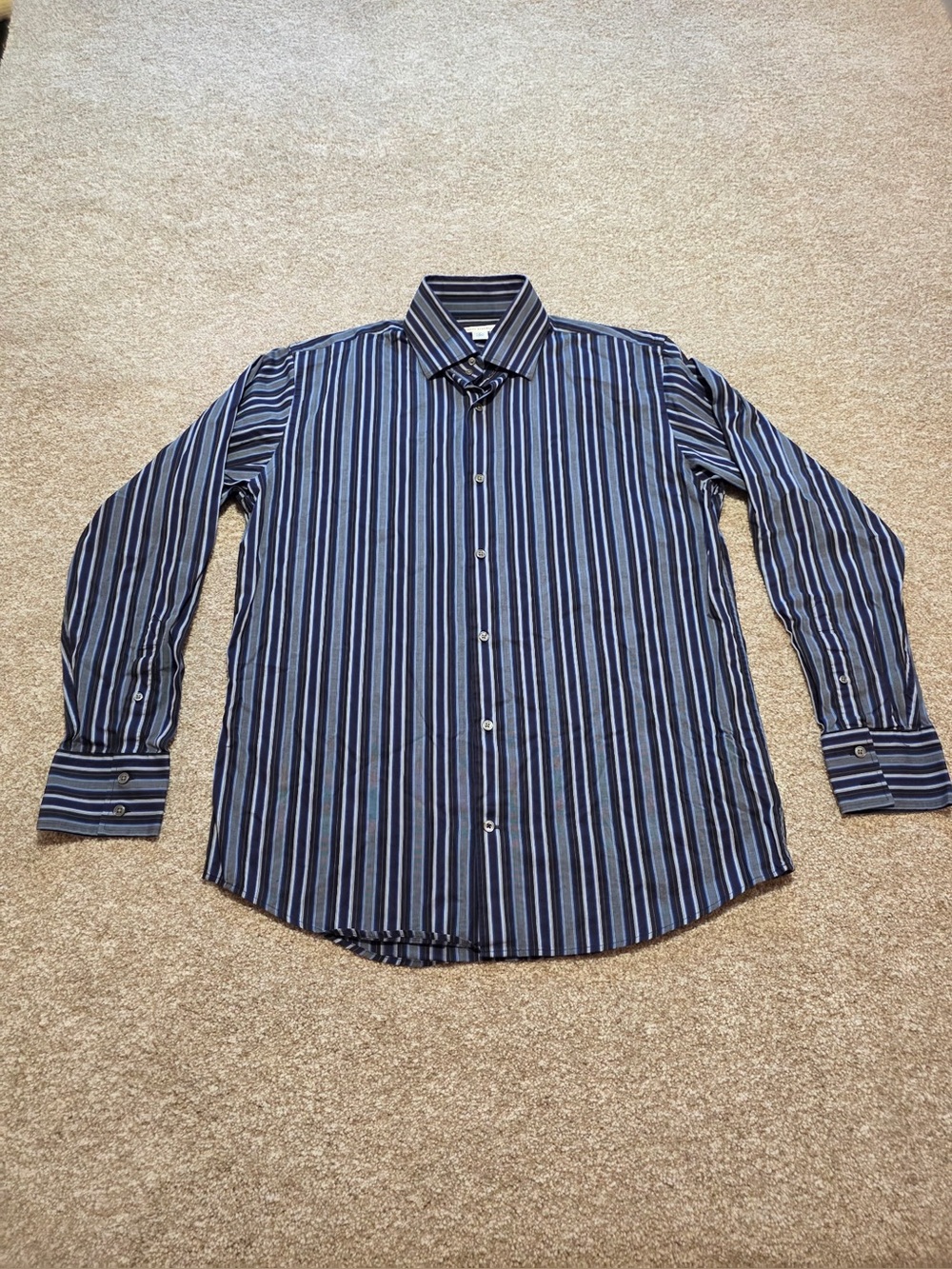 Banana Republic Men’s Blue Striped Sleeve Button Shirt Size Large 16/16-1/2